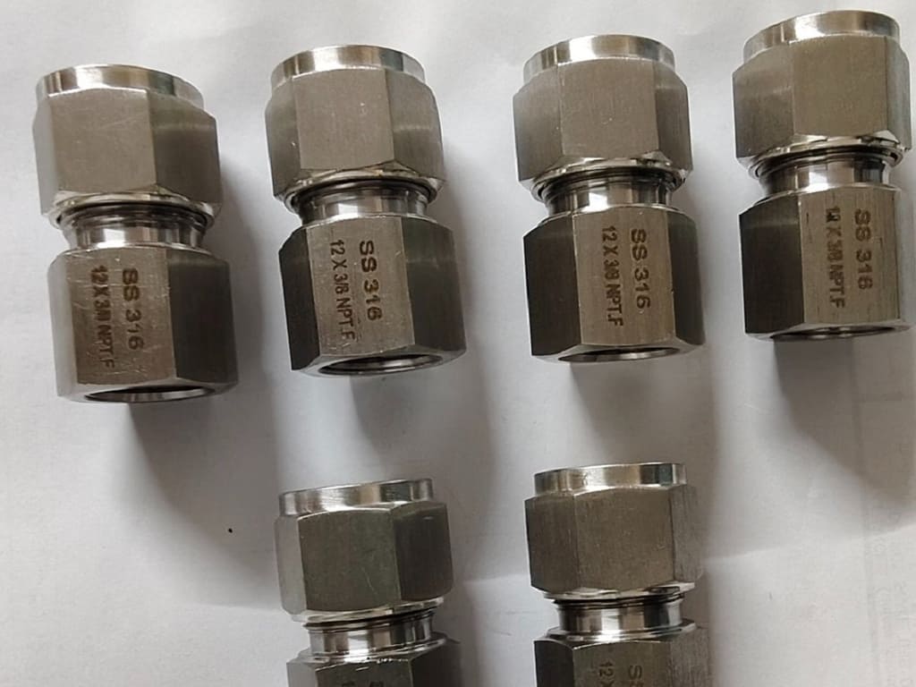 Tube to female pipe adapter fittings